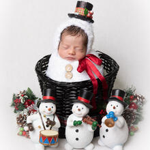 Newborn Photo Sample -- 2021-12-10