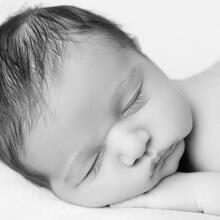 Newborn Photo Sample -- 2022-02-04